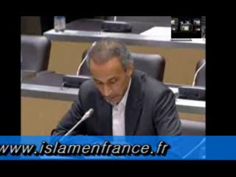 Tariq Ramadan face à André Gérin sur la Burqa ( niqab )