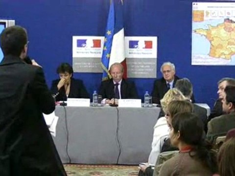 Conférence de presse Grippe A H1N1 du 3/12/09