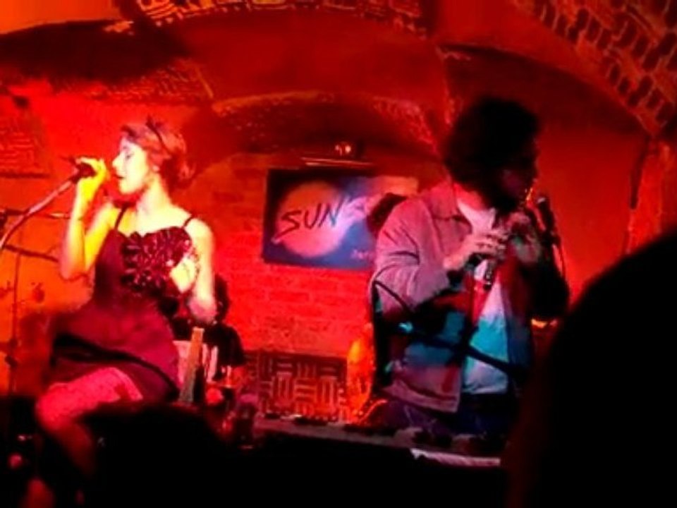 Emma au Sun Set - Lipstick Et Rimmel