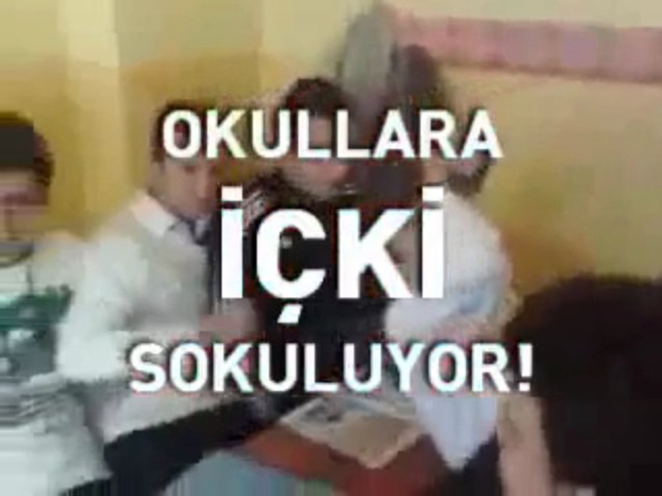 Uğur Dündarla Star Haberin Namaz Sıkıntısı