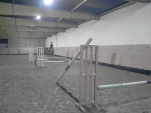 Anaïs et Fauvette. Moin une main et sans les étriers.