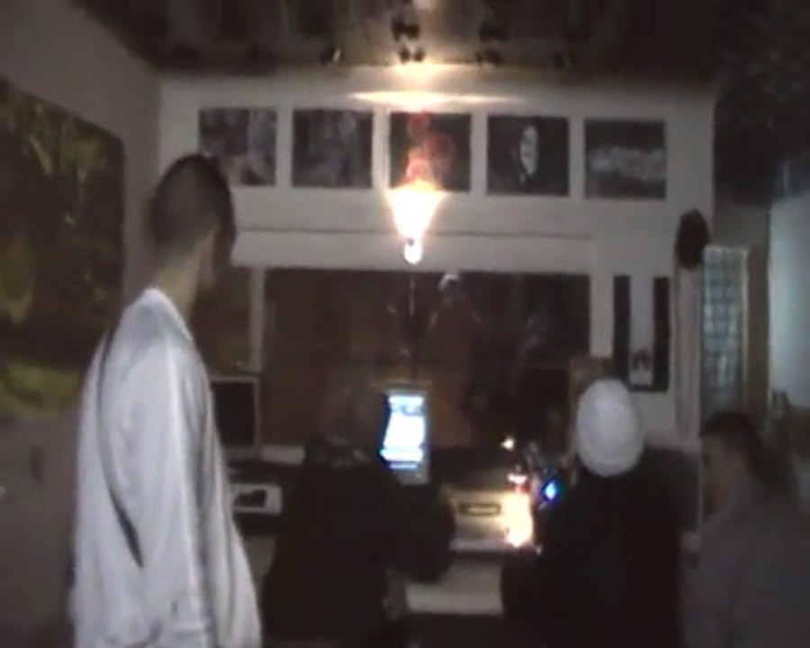 street bench-preparation et enregistrement chez VIZI product