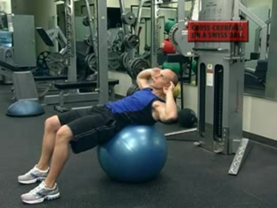Oblique Exercise | Swiss Ball Cross Crunch