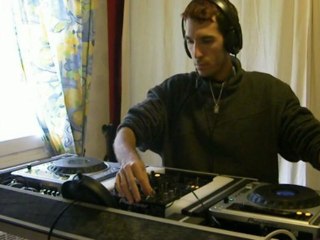 DJ PHIL R.I.G ( BORDEAUX ) 90.7 FM