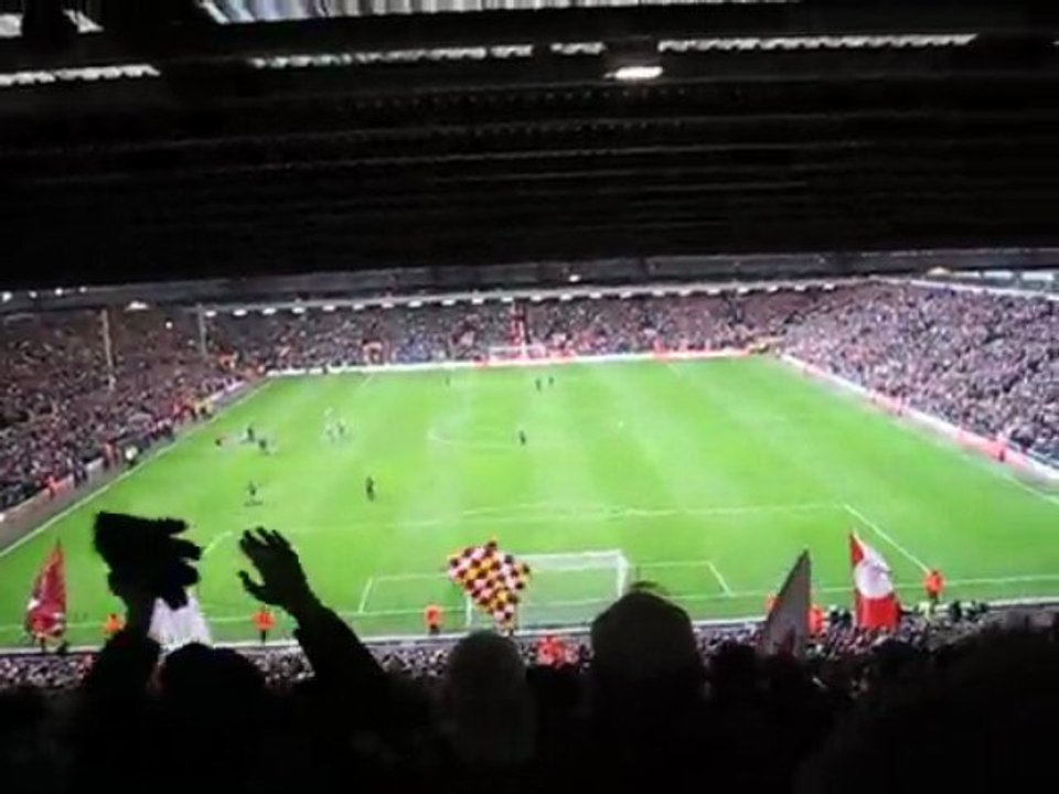 Liverpool - Chelsea : Pre game in the Kop