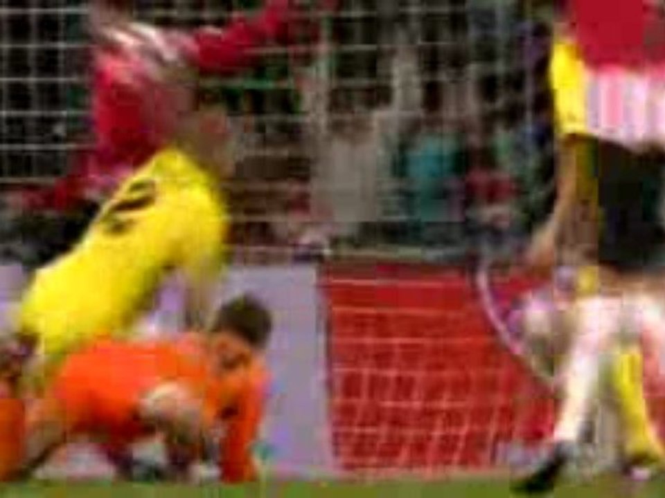 Αϊτχόφεν - Σπάρτακ Πράγας