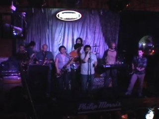 Centella Reggae-"mundo ideal" en makena bar