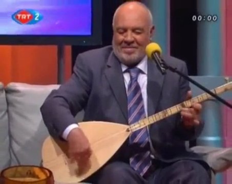 Musa Eroğlu '' Harmana Serdiler Sarı Samanı ''