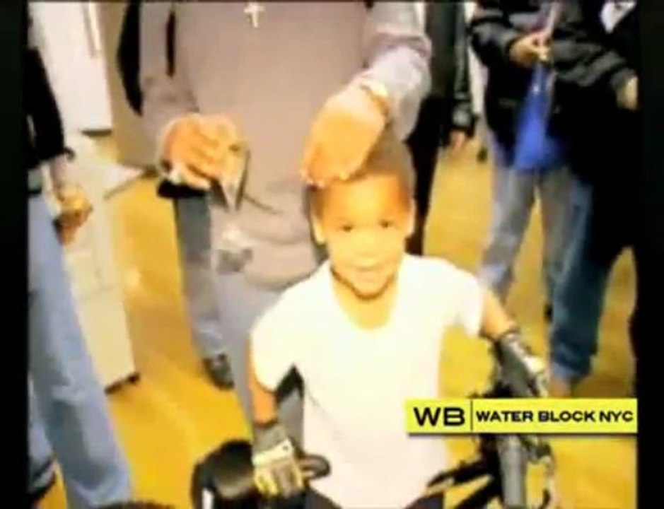 Jay-z and Dash Toasting To Celebration