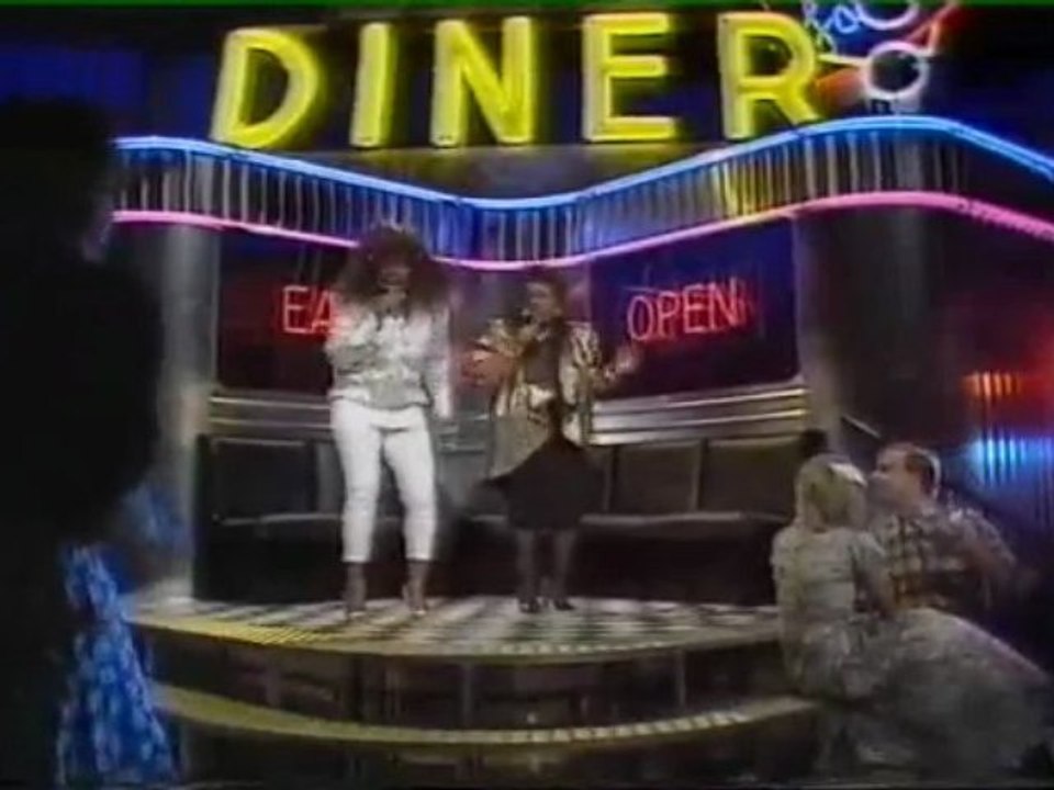 Ruby Turner & Jacki Graham - Burning Love