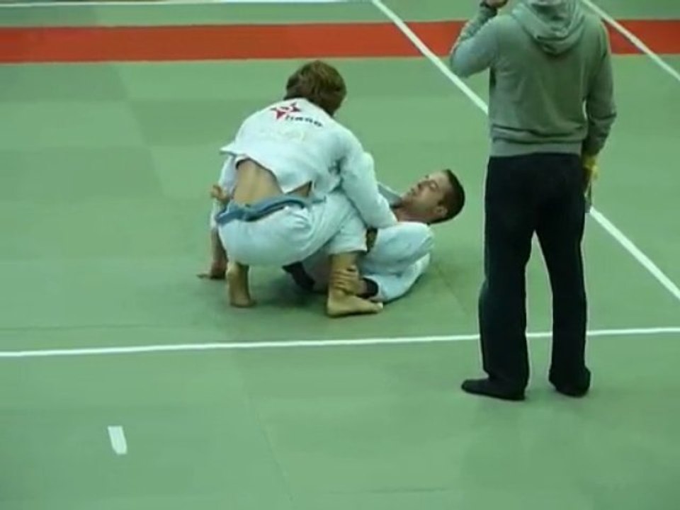 Joel "David Guetta" Breguet coupe suisse 2009 1er combat