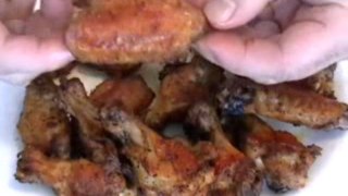 The right way to eat chicken wings