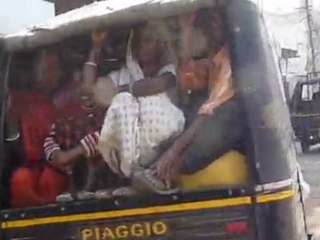 Inde - Bihar > Dans les rues de Gaya