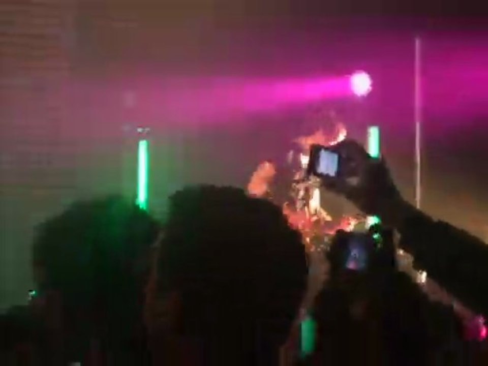 Superbus 20.11.09 - Pop n'Gum