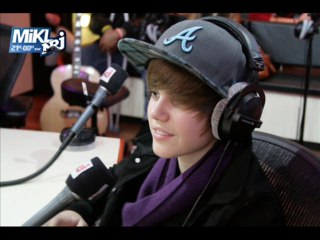 Justin Bieber - One less lonely girl en live sur NRJ