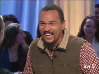 Dieudonné sur son recueil de lettres d'insulte