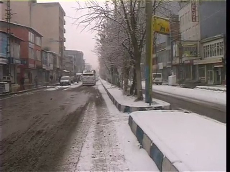 yuksekova kar