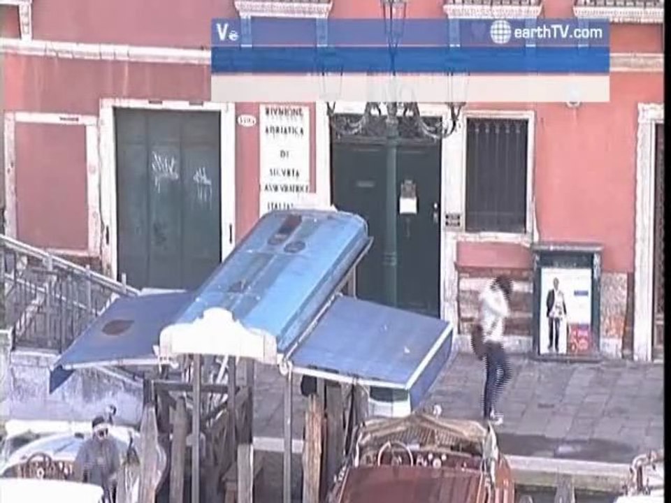 Santorini - Greece, Melbourne - Australia, Arcachon - France, Dusseldorf - Germany, Niagara Falls - Canada, Venice - Italy, Dubrovnik - Croatia