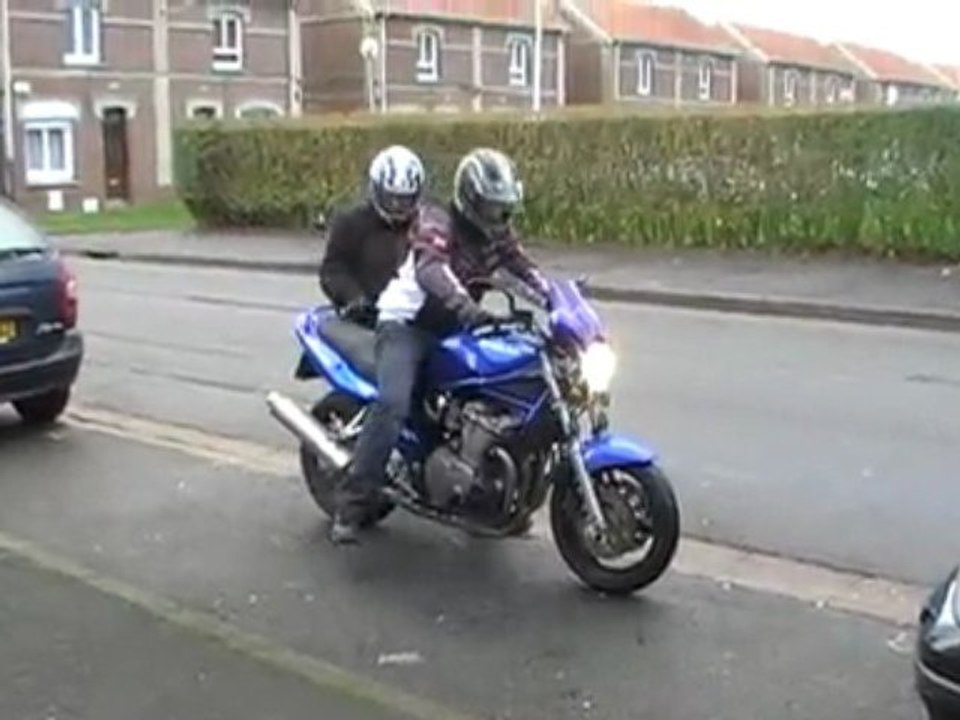 Mobylette Suzuki 600