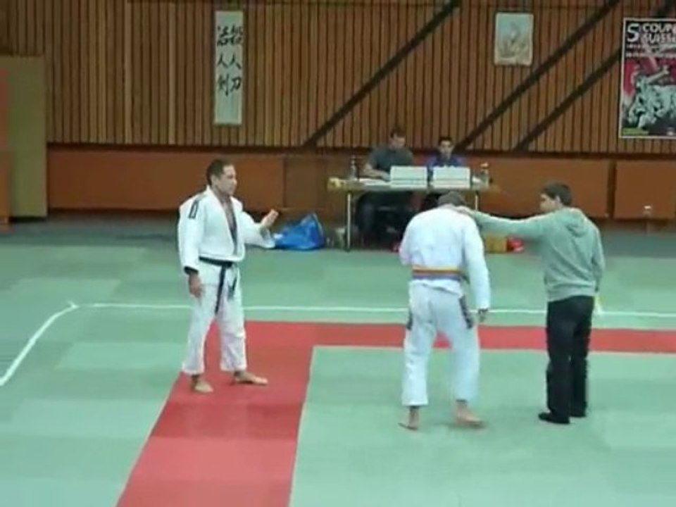 Gen (Nova Uniao Pessoa) en finale de la coupe suisse 2009