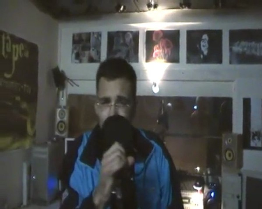 street bench-M.A.L.O-freestyle au micro"vizi production