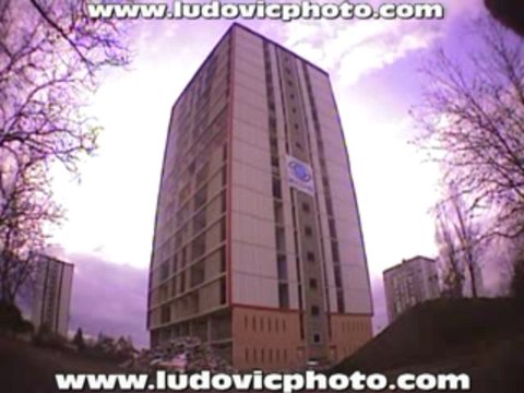 Démolition tours Prés St Jean VUE SPECTACULAIRE et EXCLUSIVE