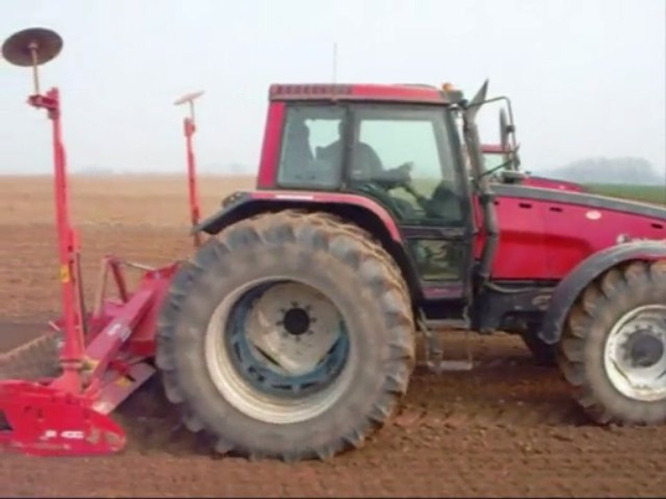 Plantation pomme de terre dans l'Oise