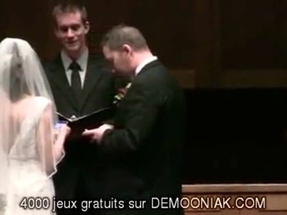 MARIAGE FACEBOOK IPHONE BUZZ