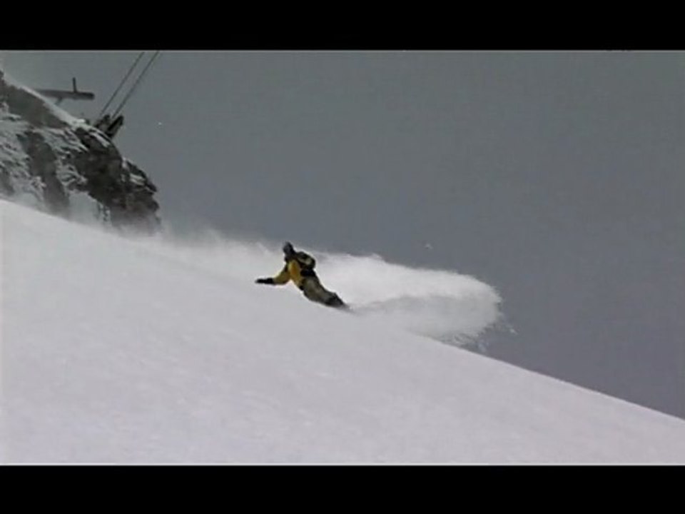 POWDER DREAMIN...
