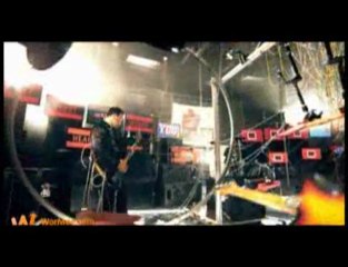 Muse - Undisclosed Desires (Clip Officiel)