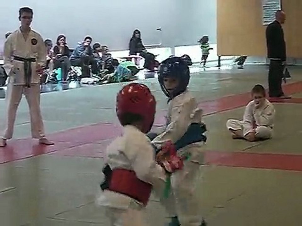combat lorenzo karate (44230)