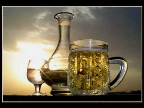 Любэ Свои: «Я ищу в этом городе женщину...»