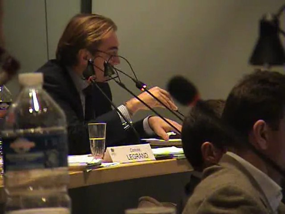 Conseil municipal: PLU, permis de construire en question (2)