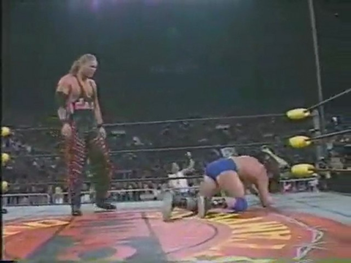 ⁣Hulk Hogan & Kevin Nash vs. Giant & Roddy Piper-Bat Match