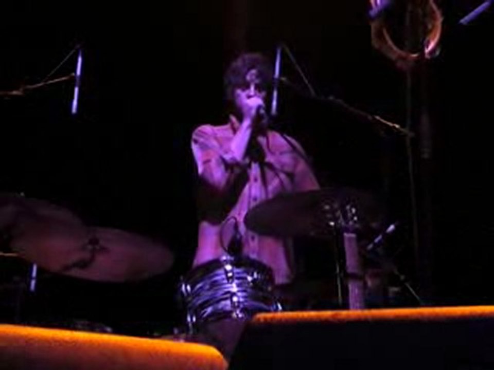 Devendra Banhart and the Grogs @ Transbordeur (1)