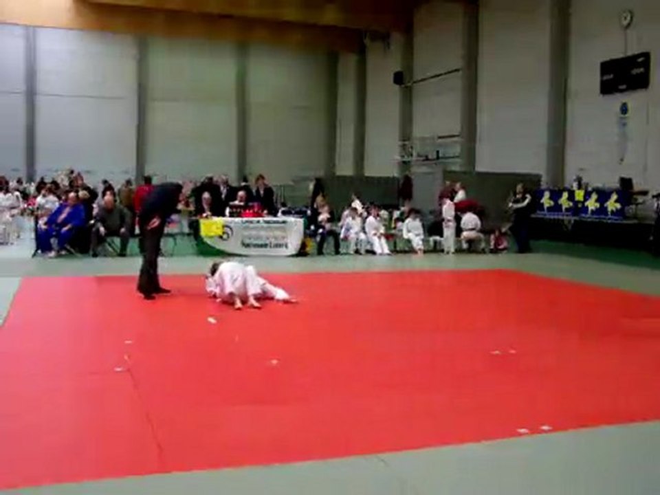 1er combat de judo de gérald st gilles le 6decembre 2009