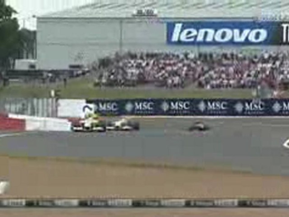 hamilton-alonso-silverstone-2009-fight formulabir.net