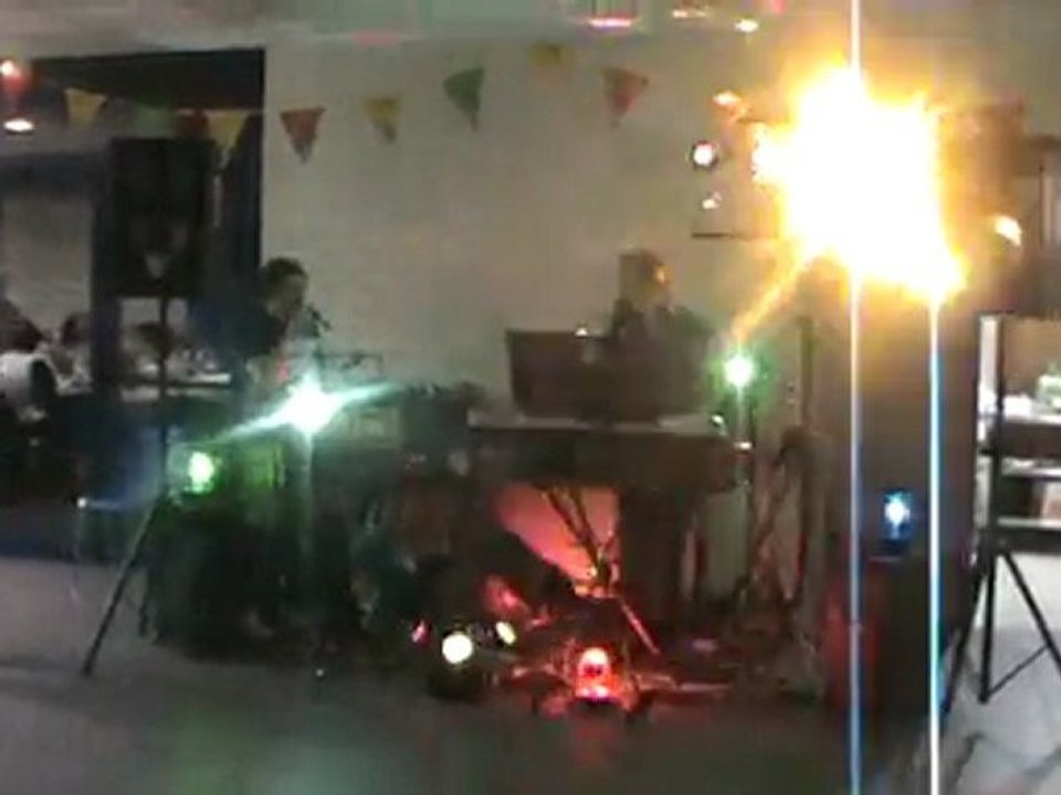 Nuit Magique groupe variete "Extrait de RAPHAEL - CARAVANE"