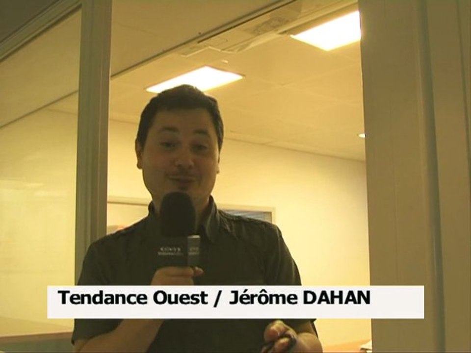 Miss France : Geneviève de FONTENAY chante la Normandie