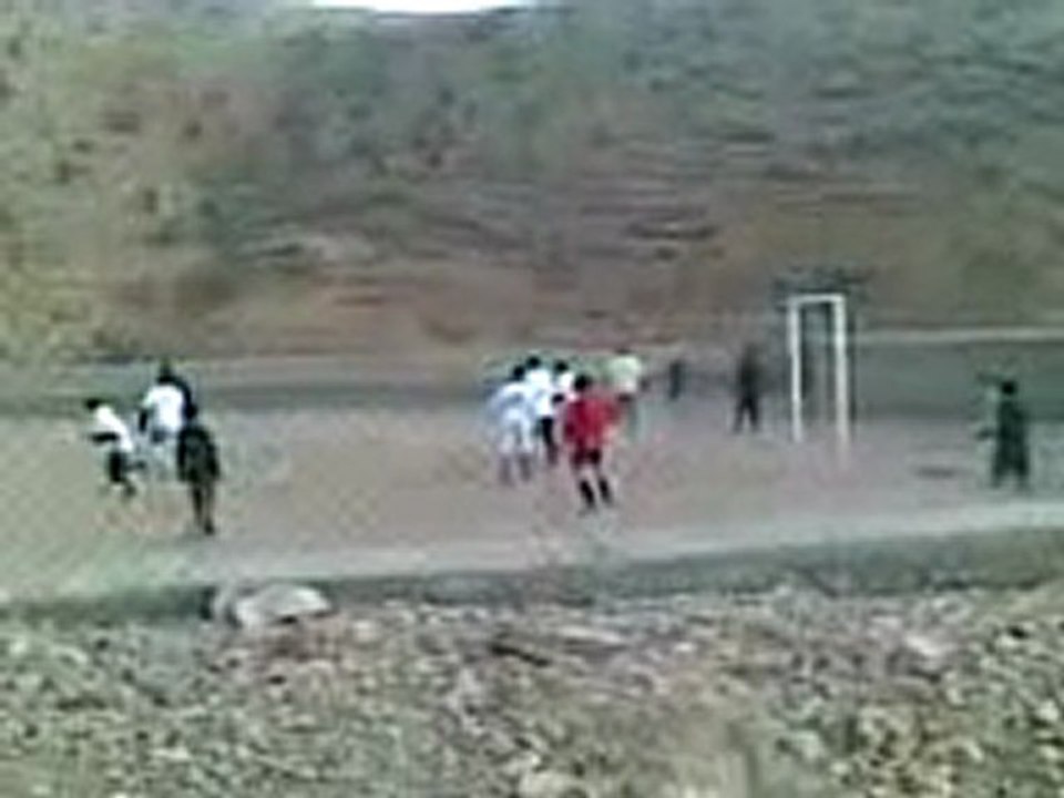 match tizi ntarkatin VS touli 30-11-2009 (2-0) 2éme-part