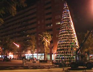 Els arbres amb llums sostenibles tornen a lluir