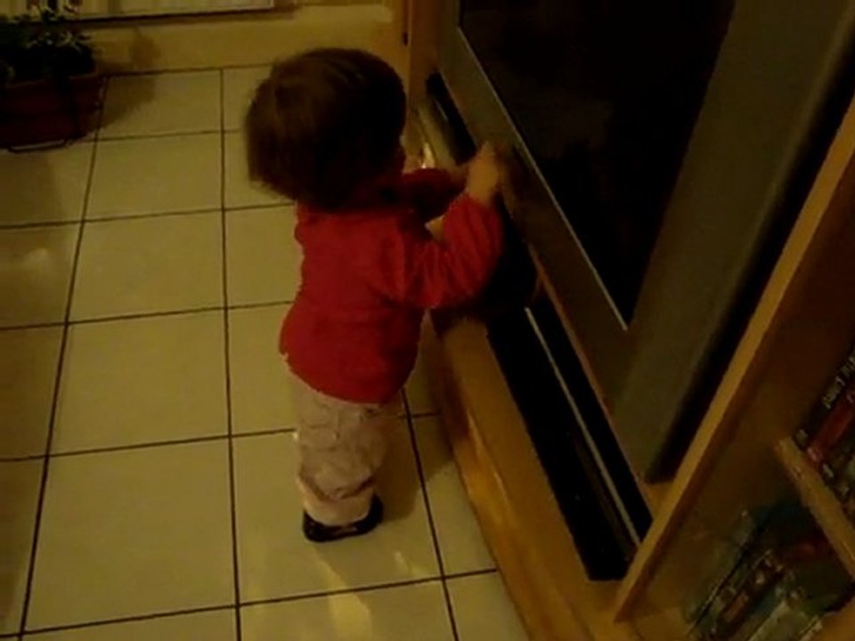 GWENAËLLE NE VEUT PAS SE LACHER