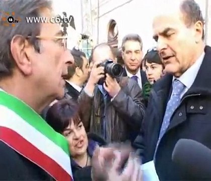 Sindaco dell' Aquila incontra Casini e Bersani