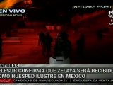 Activistas rodean embajada para proteger a Zelaya