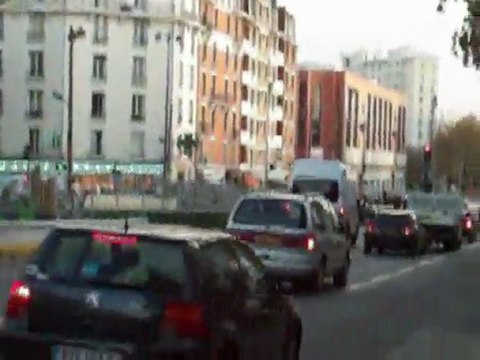 police bd davout paris 20 ( porte de montreuil )