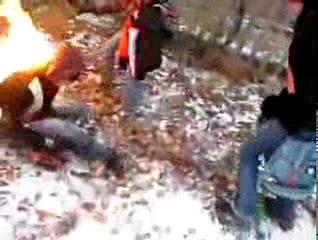 Régis fait la torche humaine