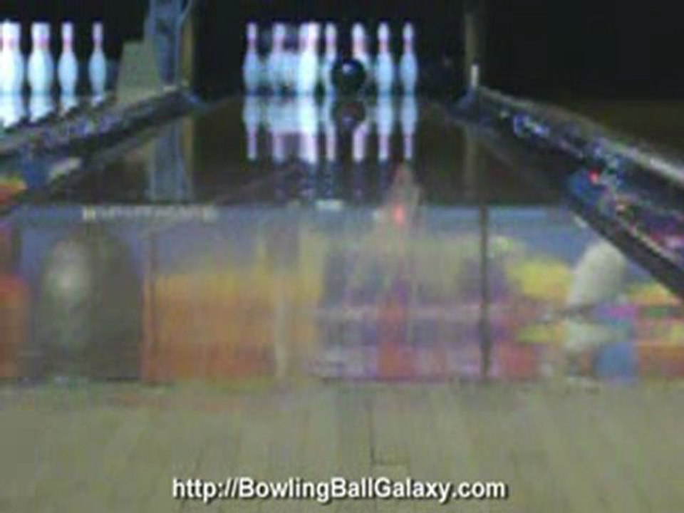 Columbia 300 Full Swing BowlingBallGalaxy Video