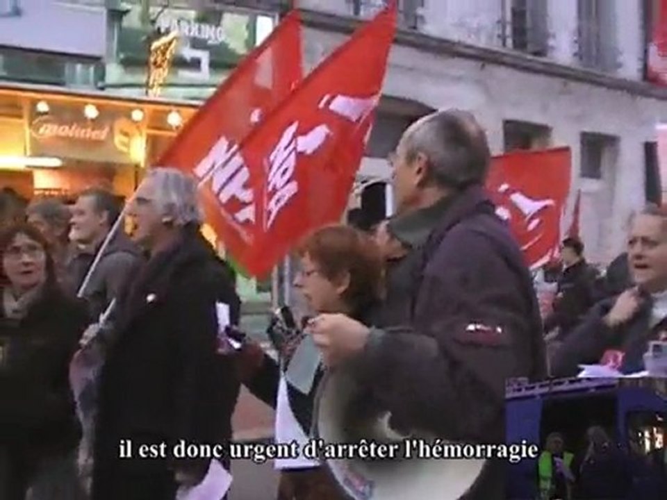 participation du NPA à la manif d'ELBEUF