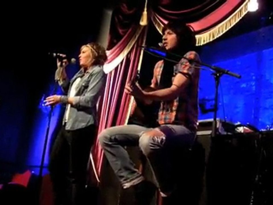 Amber & The Dude - Honey