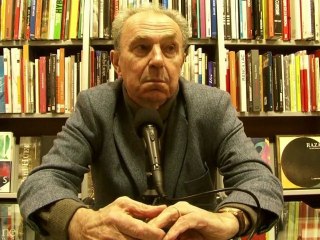 Dialogues, 5 questions à Louis Pouliquen